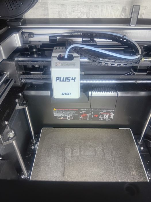 3д принтер срочно QIDI plus4