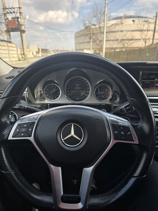 Mercedes-Benz Clasa E (W212) 2011 | 2.2 CDI Diesel | Automat | Avantgarde |