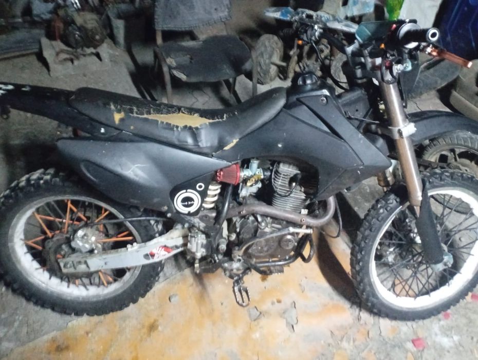 Продам эндуро 06