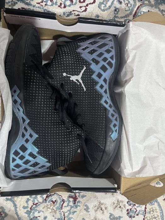 Продам Jordan Jumpman Diamong Mid