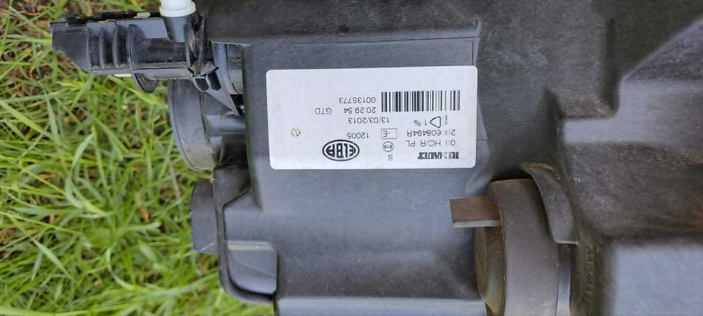 Ляв фар за Dacia Sandero Logan