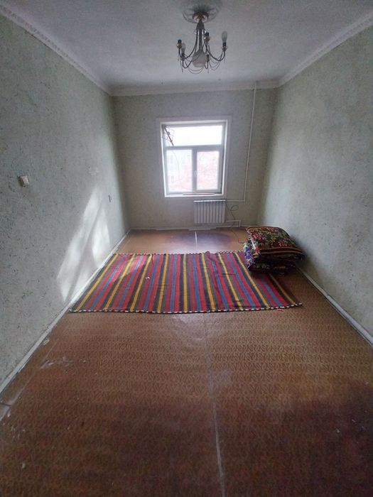 1 xona 4/5 Sergeli-4  da