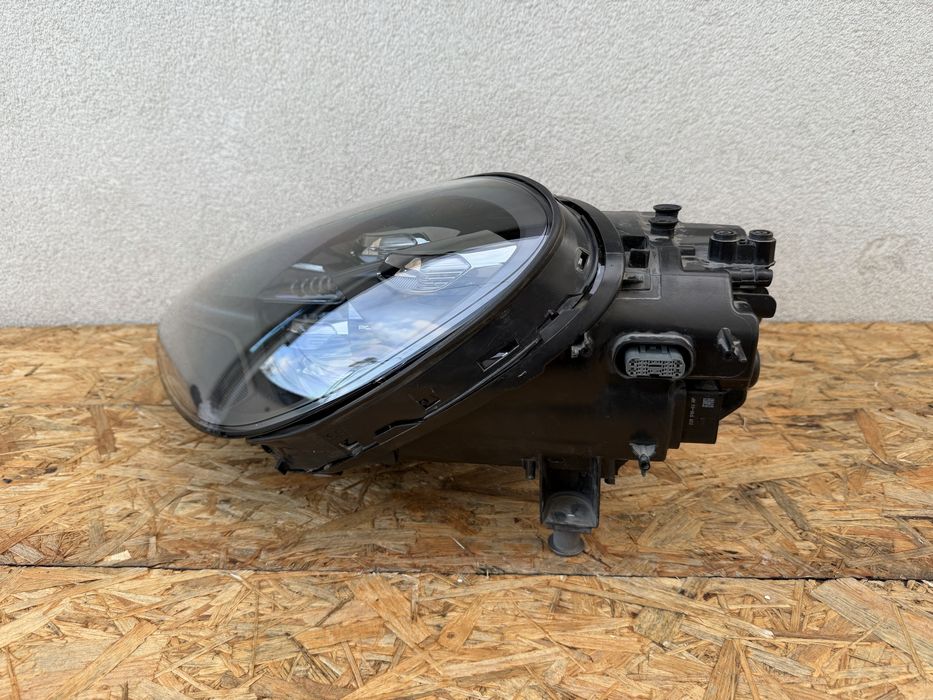 Far stanga Porsche Cayenne 9Y Full LED Adaptiv MATRIX Original Europa