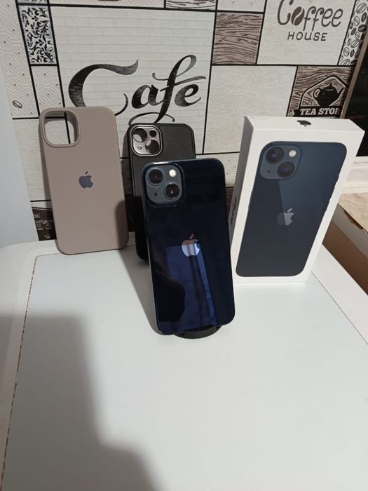 Продам Айфон 13 за 160000