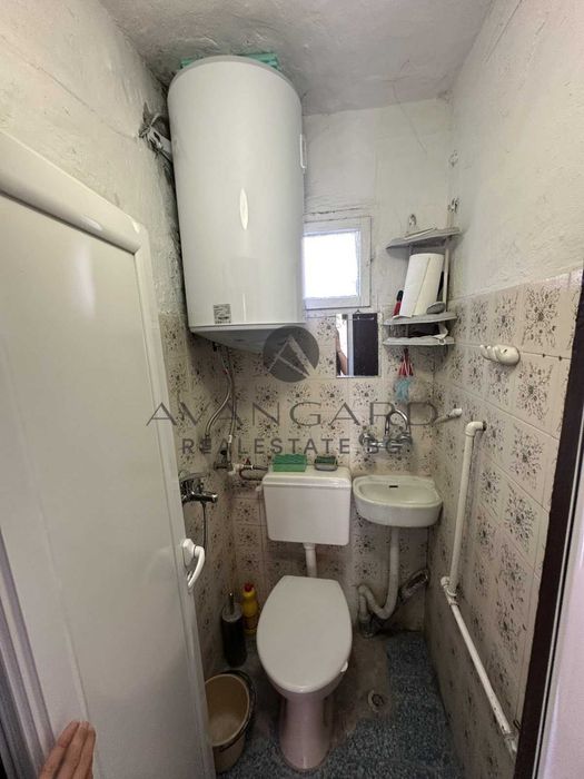 Продава се Етаж от къща в Пловдив, Център - 65 кв.м за 3231 €/кв.м - Снимка #9