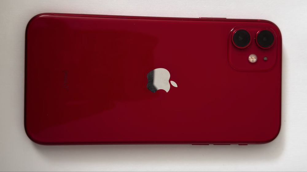 Продам Iphone 11