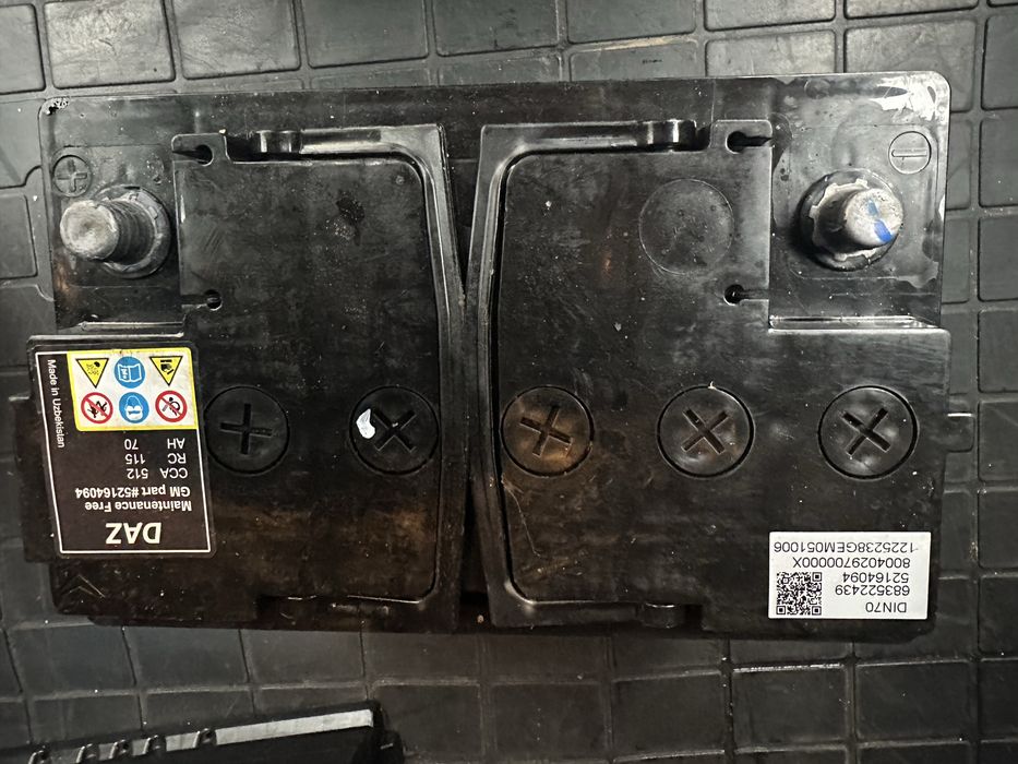 Продам аккумулятор почти новый