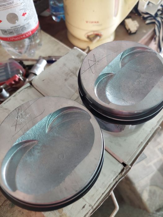 Продам поршня на ВАЗ