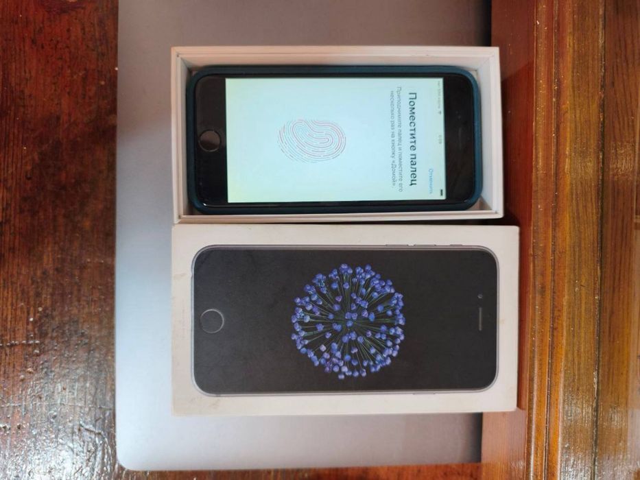iPhone 6 идеальное состояние