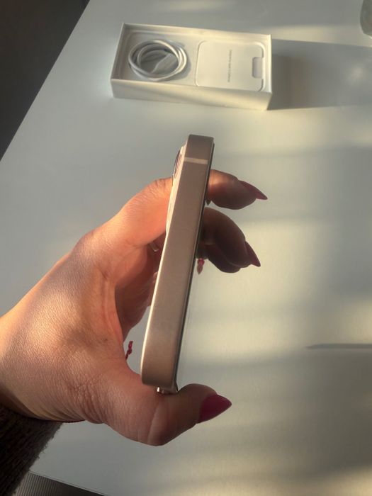 Apple iPhone 13 Pink 128GB + ПОДАРЪК лаптоп Lenovo IdeaPad 320