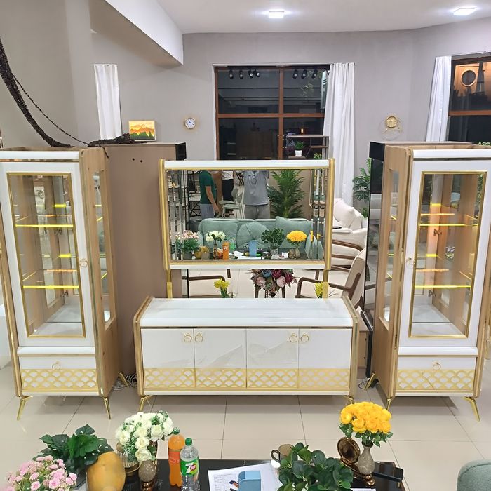 Гастини мебел лакшери пенал