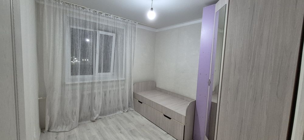 Продам 4х комн квартиру