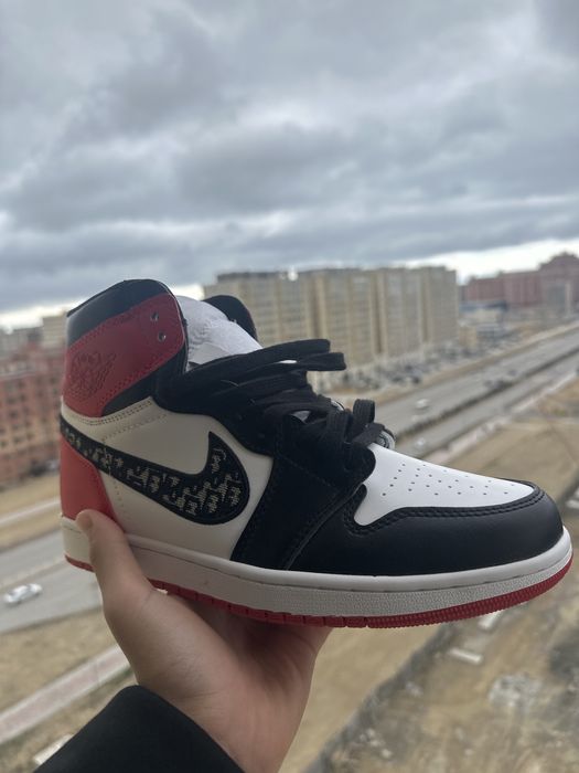 Кроссовки AIR DIOR