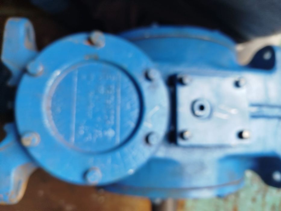 Продам двигатель