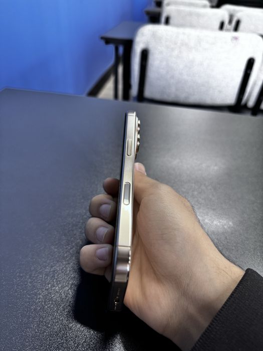 Iphone 16 pro 128 gb LLa srochna