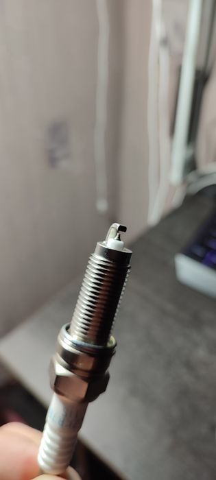 Продам свечи иридиевые.