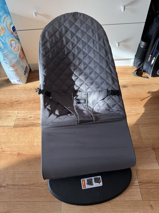 Продам шезлонг Love Baby