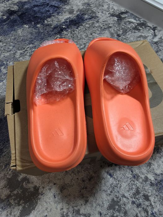 Slapi Yeezy slide 41.5