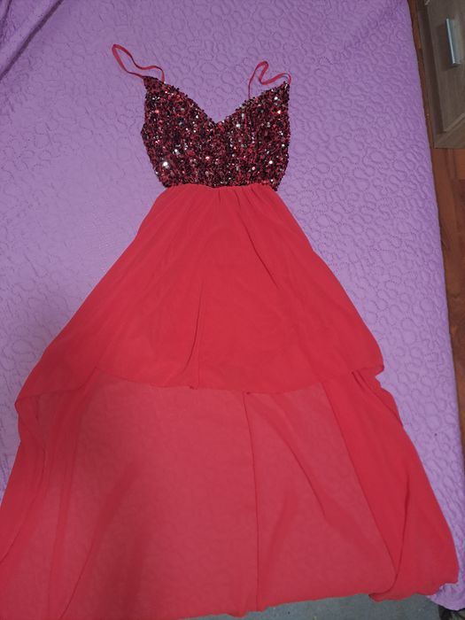 Rochita superba de seara