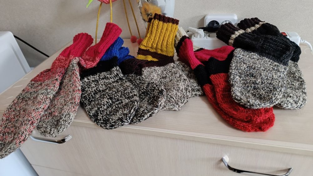 Продам шерстяные носки