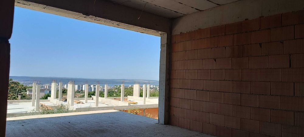 Продава се Къща в Варна, Център - 381 кв.м за 442 €/кв.м - Снимка #4