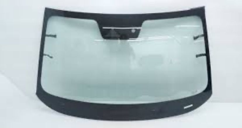 Стекло лобовое Jac J7