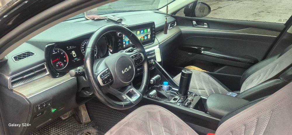 KIA К 5 срочноо!!!