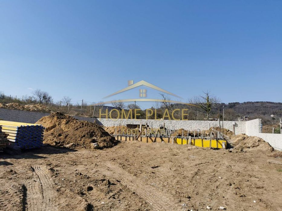 Продава се Къща в Варна, Изгрев - 250 кв.м за 1660 €/кв.м - Снимка #4