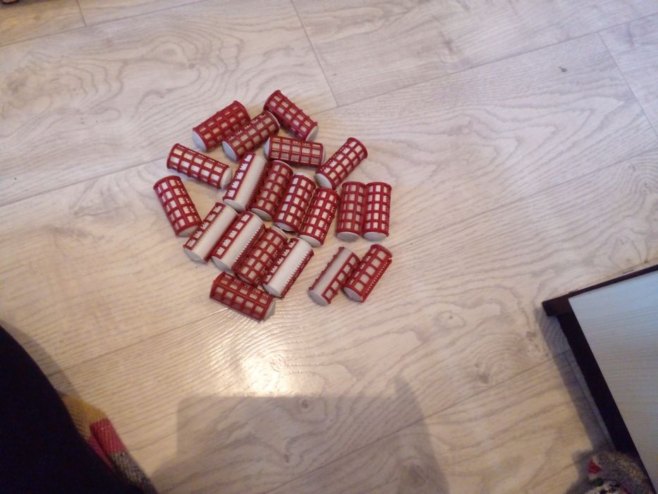 Плойка и термобигуди