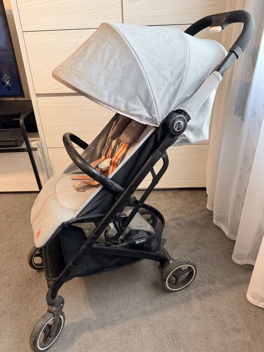 Cărucior cybex beezy
