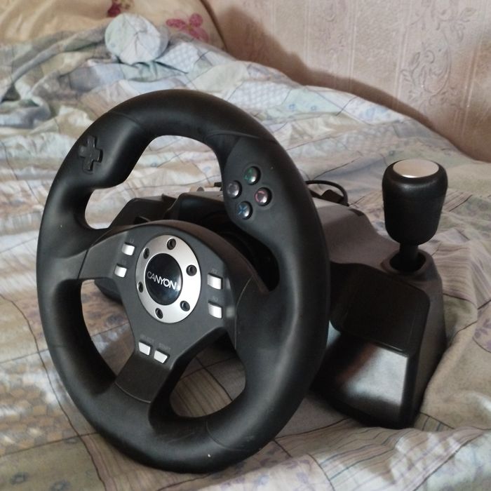 Продам игровой руль