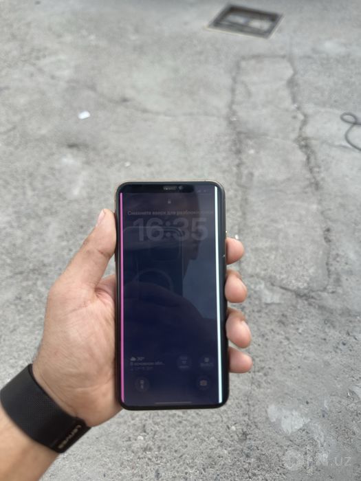 Iphone 11 pro max 64 gb aybi rasimda
