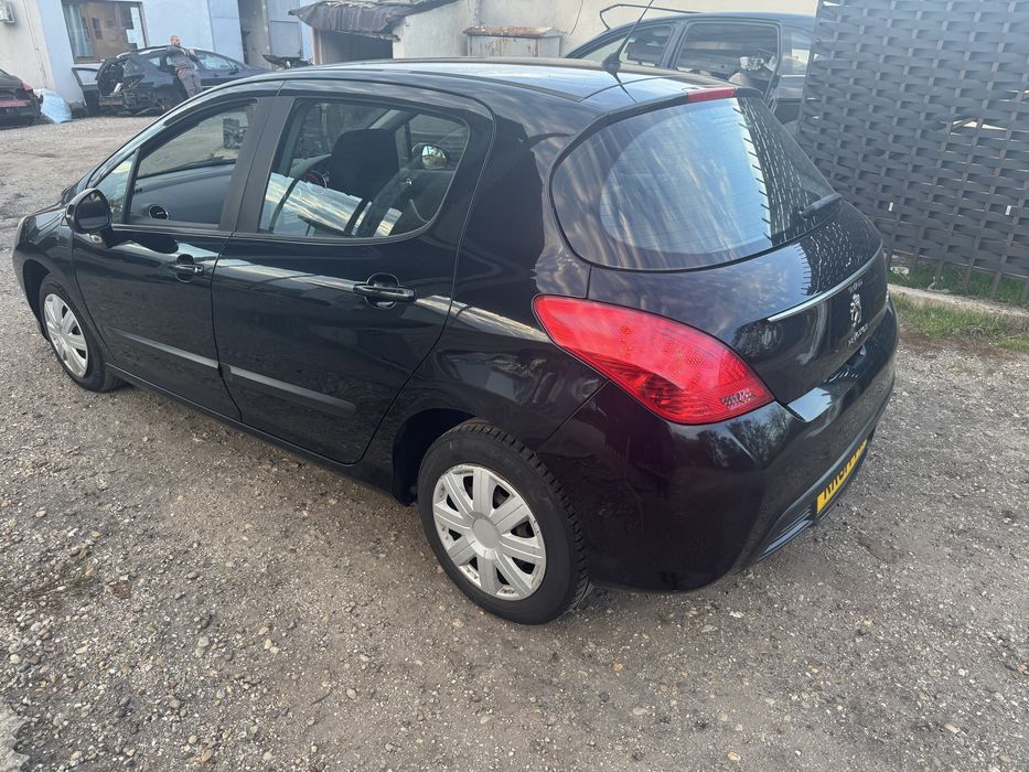 Peugeot 308 1.6HDI 92кс. 2013г. - НА ЧАСТИ