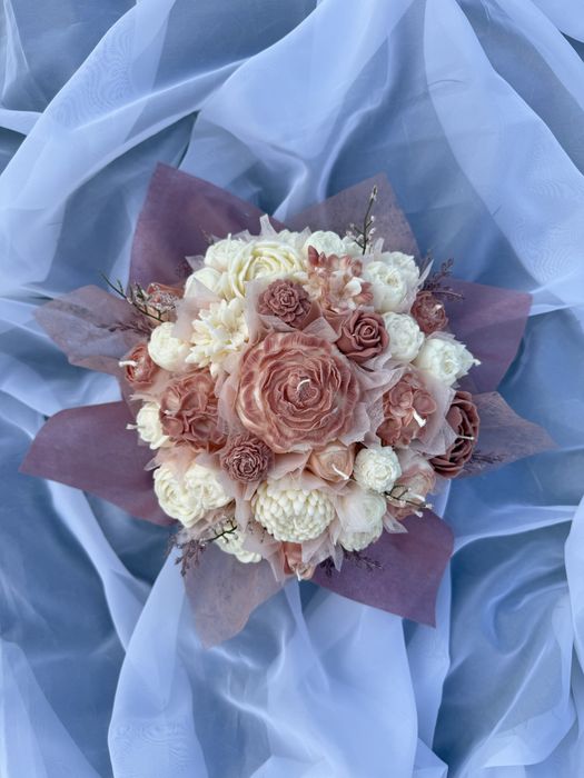 8ми март-подарък,букет,соеви свещи