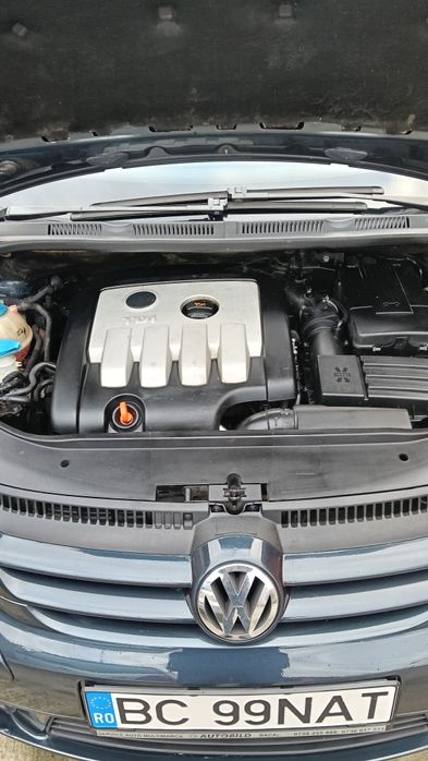 Volkswagen  Golf ,5  Plus  2.0 Diesel