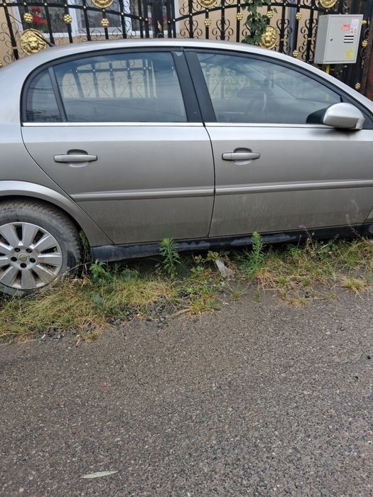 Vand opel vectra C 2 litri diesel