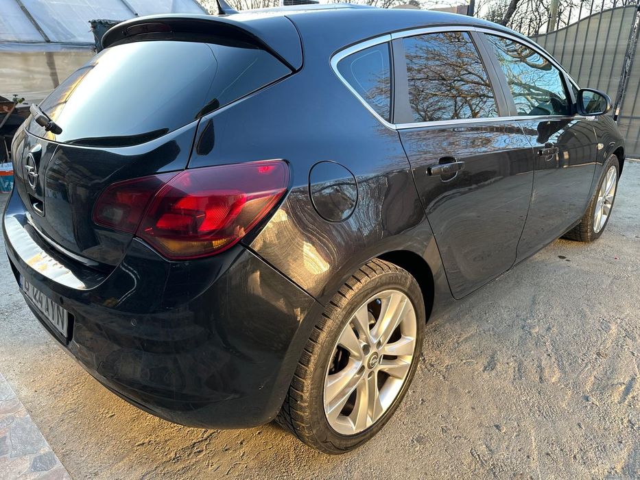 Vand opel astra J 2010