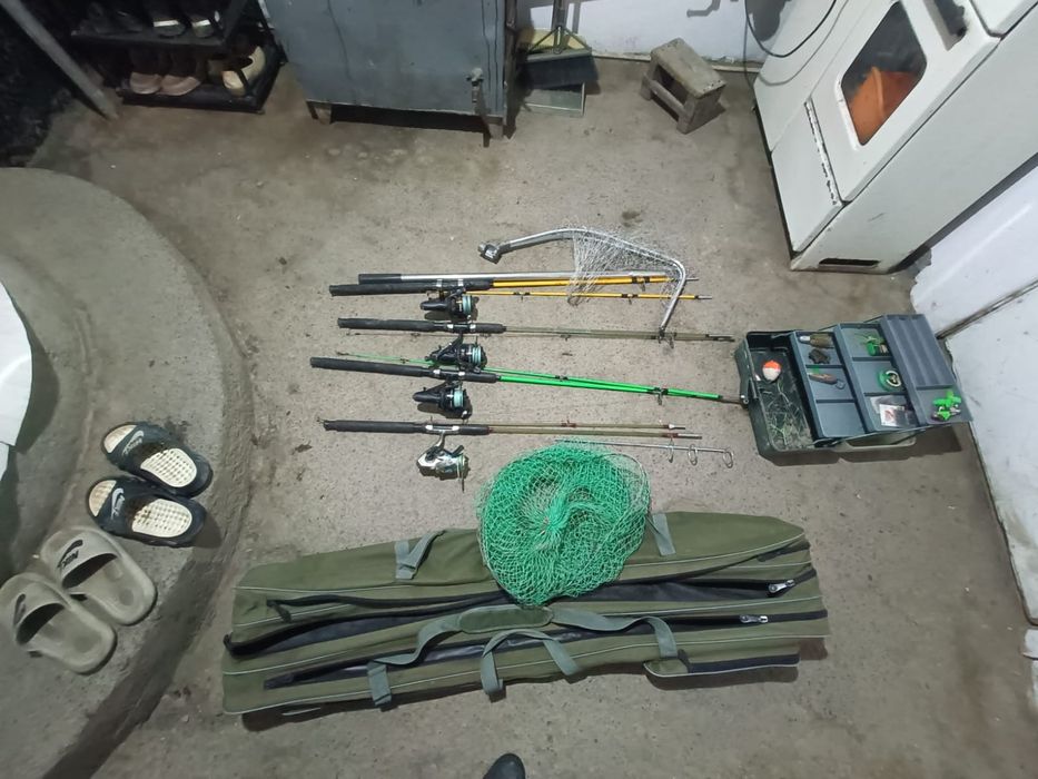 Продам удочки с чехлом