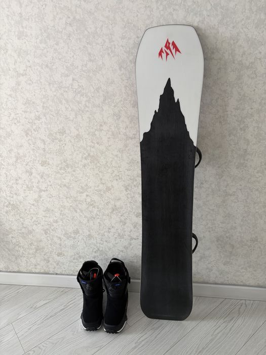 Сноуборд Jones Aviator 160