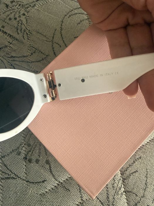 miu miu очила нови