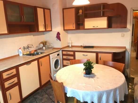 Дава се под наем Тристаен апартамент в Бургас, Славейков - 80 кв.м за 220 € - Снимка #10