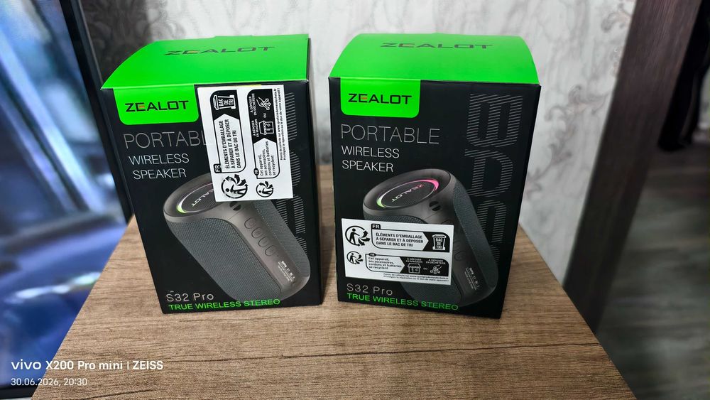 Zealot s32 pro 2 штуки