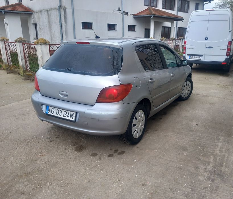 Vând schimb Peugeot 307