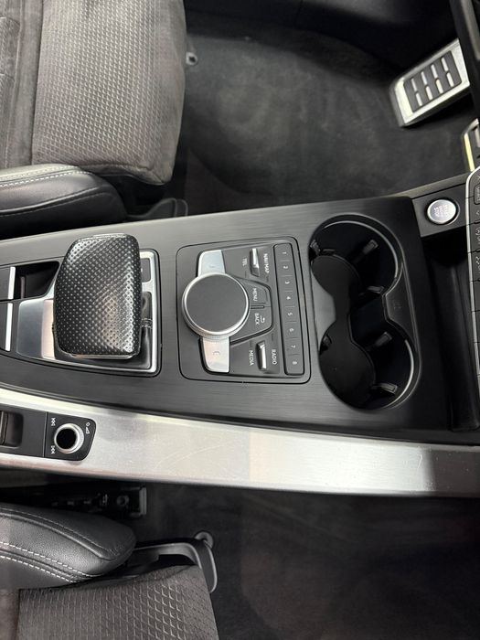 Audi A5 Cabriolet 2.0 TDI Quattro S Line 2018 FULL Option