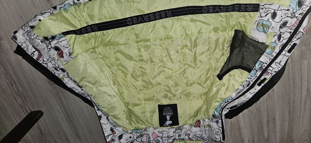 Детско ски яке със Снупи