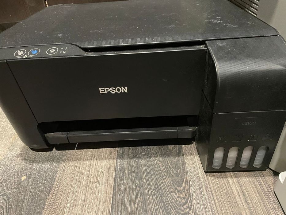 Продам цветной черно белый принтер мфу hp Epson samsung