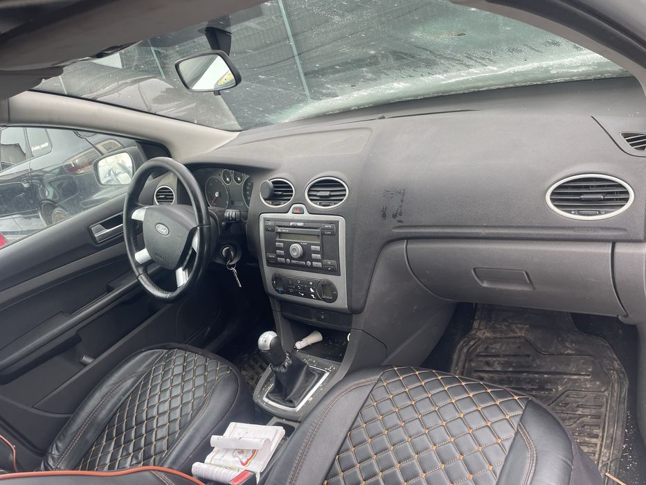 Dezmbembrez ford focus 2 1.8 tdci