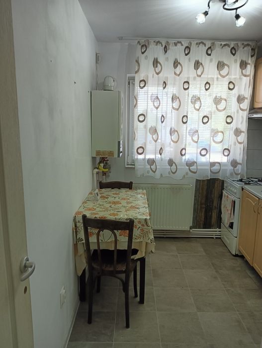 Vand garsoniera zona Obor