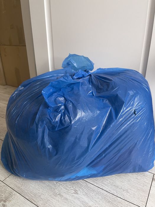 Продам пакет вещей на девочку