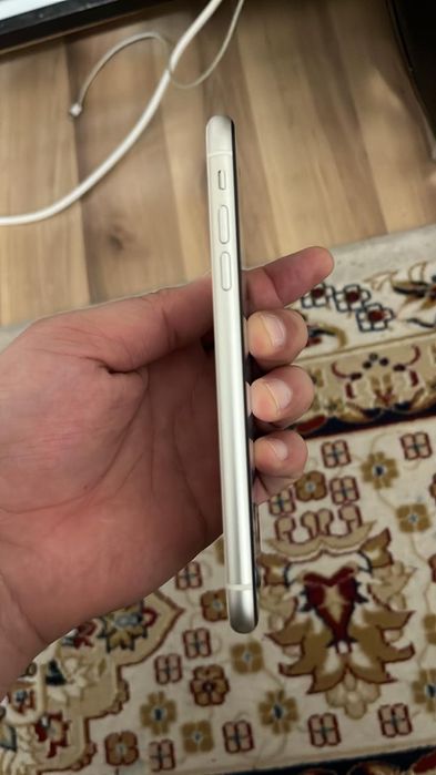 Айфон 11 ямкость 78